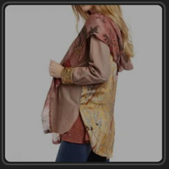 Aratta Floral Cardigan in Rose and Gold - Picture 3 of 4